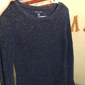LAST CHANCE!! Tommy Hilfiger Sweater
